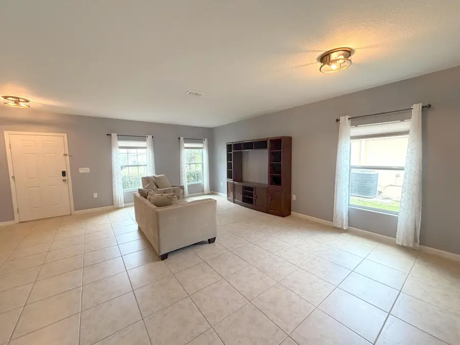 1269 SW Lexington Manor Sw, Vero Beach, FL 32962 - #2