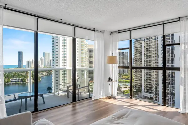 20515 E Country Club Drive #1848, Miami, FL 33180