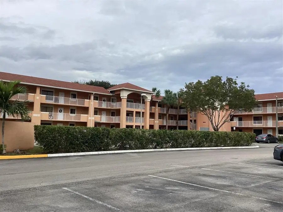 6900 SW 39th Street #308j, Davie, FL 33314 - #3