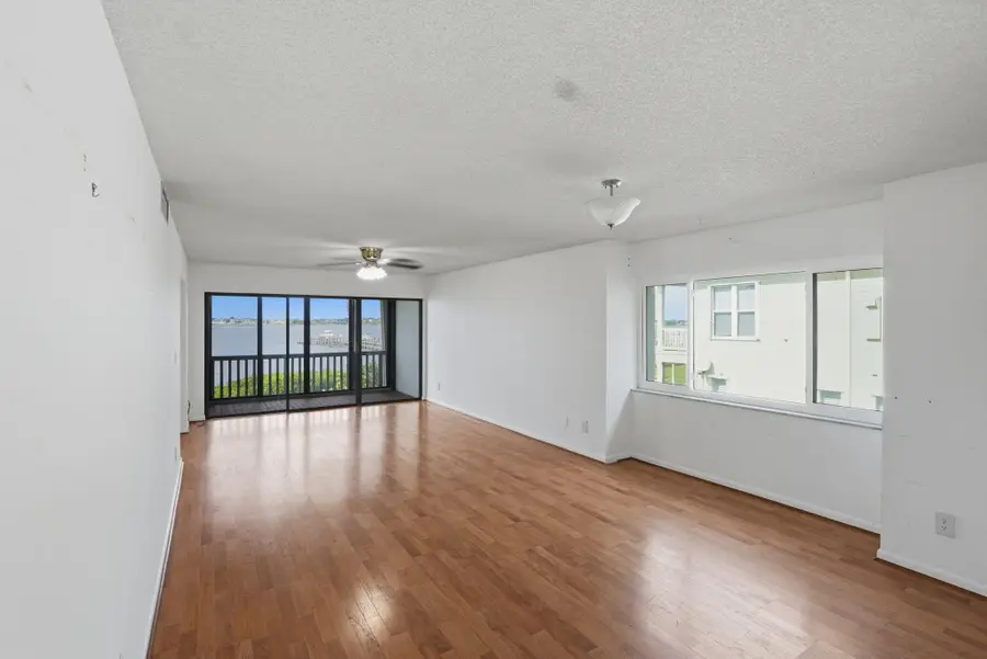 175 SE St Lucie Boulevard #D-2, Stuart, FL 34996 - #3