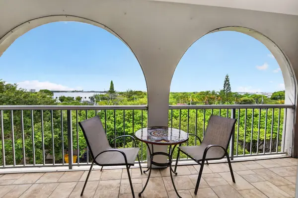 250 NE 20th Street #5230, Boca Raton, FL 33431