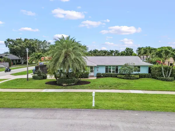 11249 Pine Valley Drive, Wellington, FL 33414