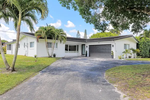 11821 NW 6th Court, Plantation, FL 33325