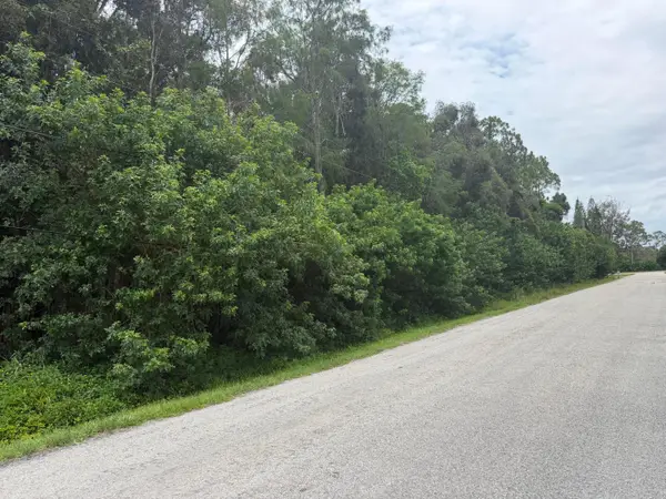 Xxxx E Aquaduct Drive, The Acreage, FL 33470