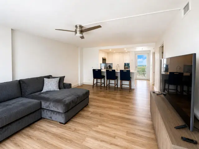 2200 NE 33rd Avenue #11G, Fort Lauderdale, FL 33305 - #3