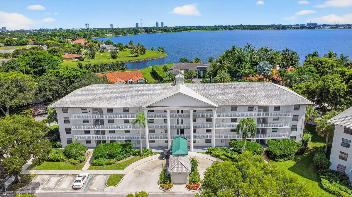 3516 Whitehall Drive #301, West Palm Beach, FL 33401 - #1