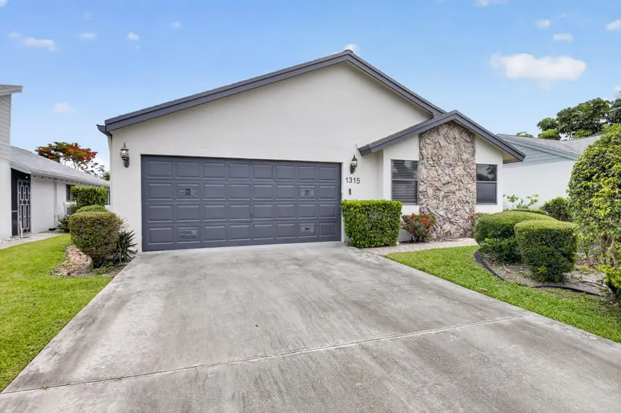 1315 NW 25th Lane, Delray Beach, FL 33445 - #2