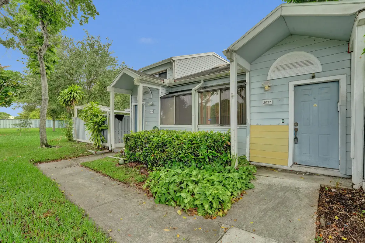 2027 Winners Circle, North Lauderdale, FL 33068 - #1