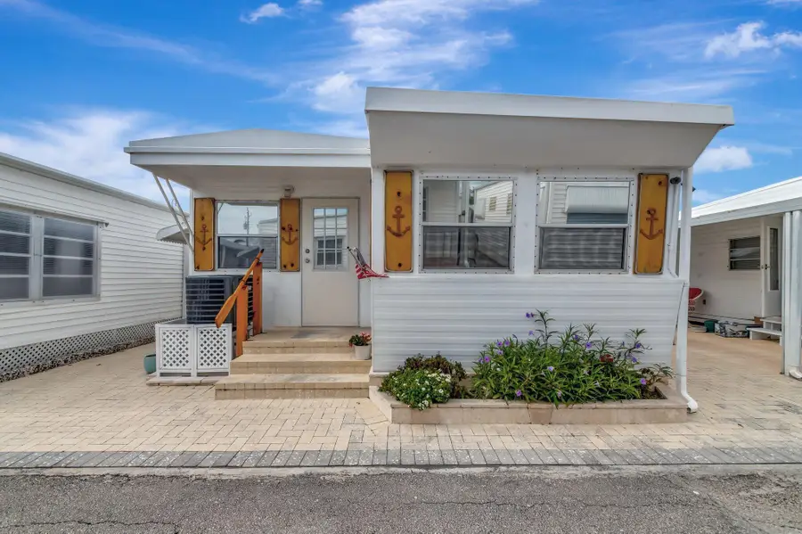 18 Juniper Drive #J, Briny Breezes, FL 33435 - #2