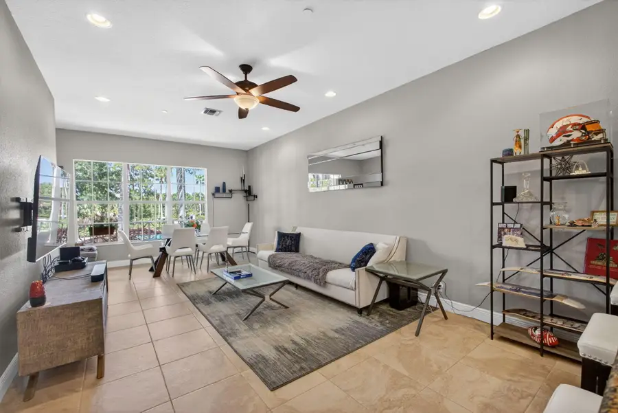 4710 Artesa Way E, Palm Beach Gardens, FL 33418 - #3