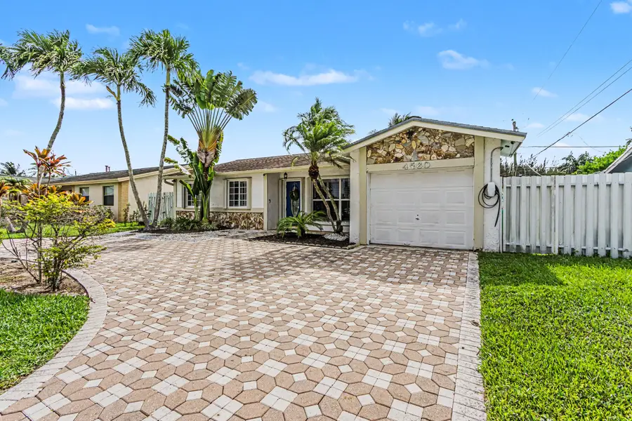 4560 NW 113th Terrace, Sunrise, FL 33323 - #2