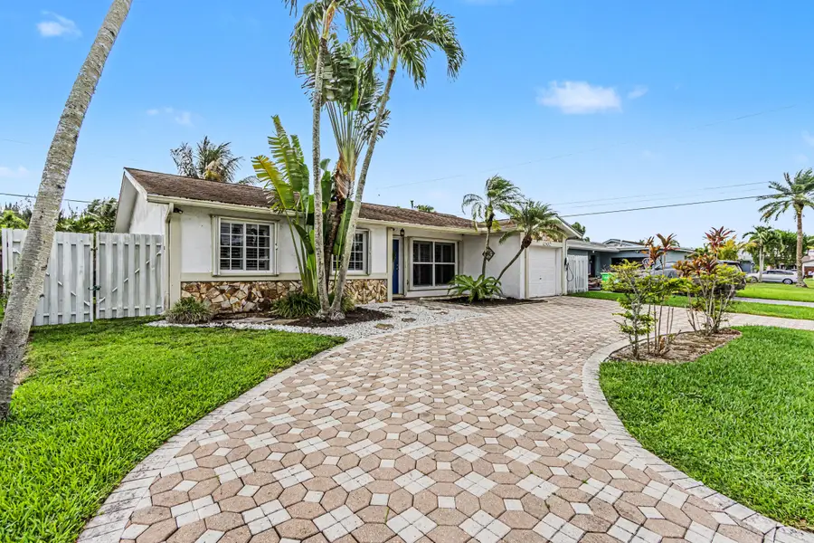 4560 NW 113th Terrace, Sunrise, FL 33323 - #3