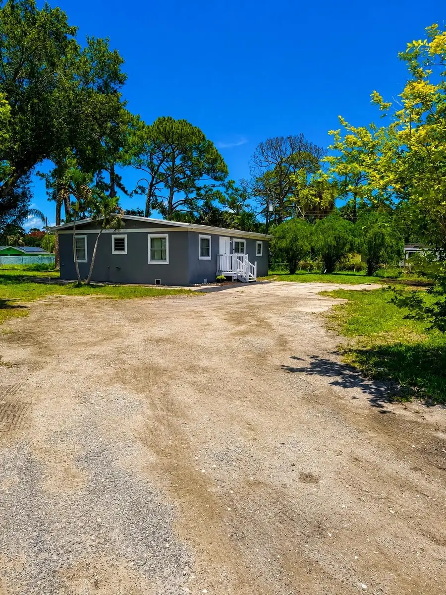 468 N 53rd Dr Drive N, West Palm Beach, FL 33415 - #2