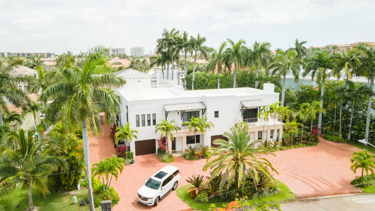 1121 Bel Air Drive, Highland Beach, FL 33487 - #1