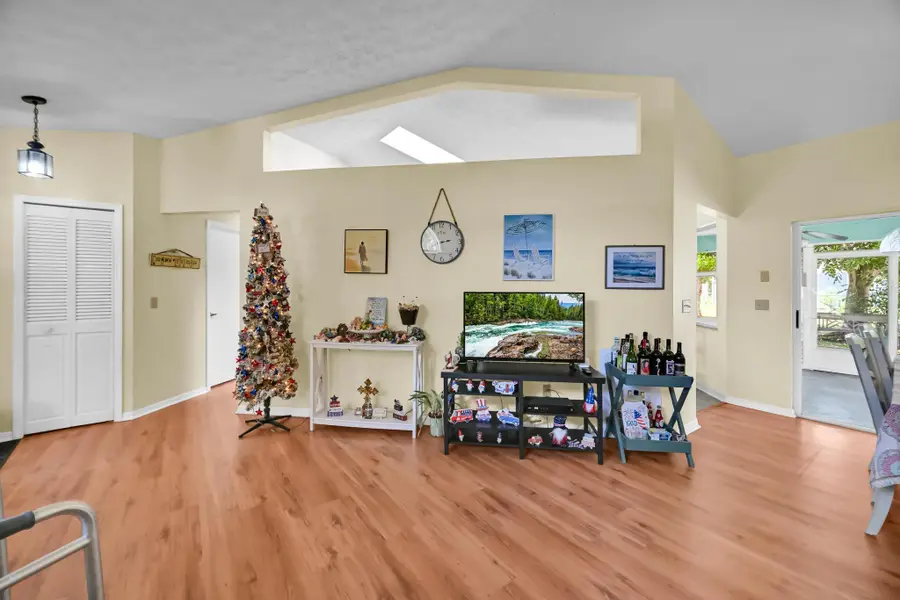 2265 SE Carnation Avenue, Port Saint Lucie, FL 34952 - #2