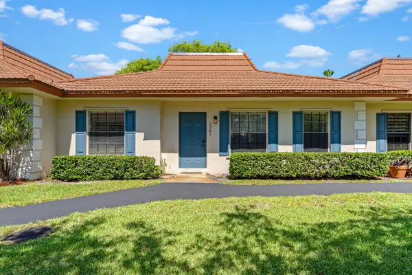 2361 SW 70th Avenue #47, Davie, FL 33317