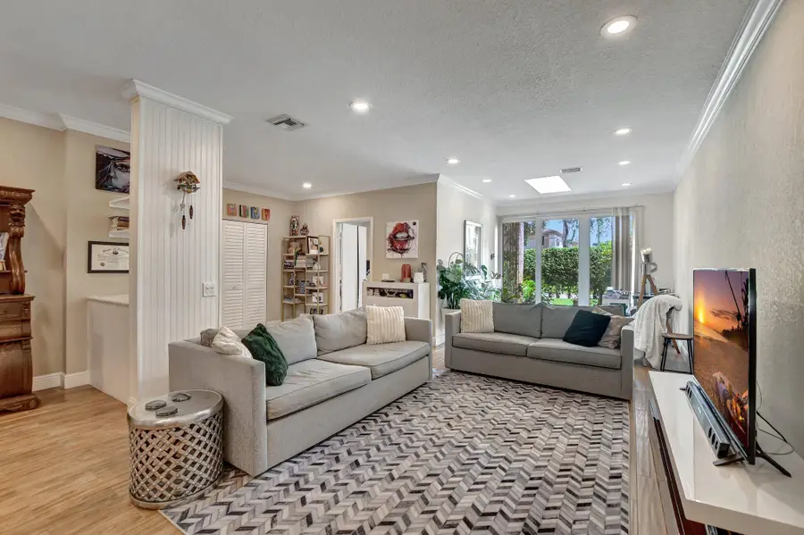6682 Via Regina, Boca Raton, FL 33433 - #2