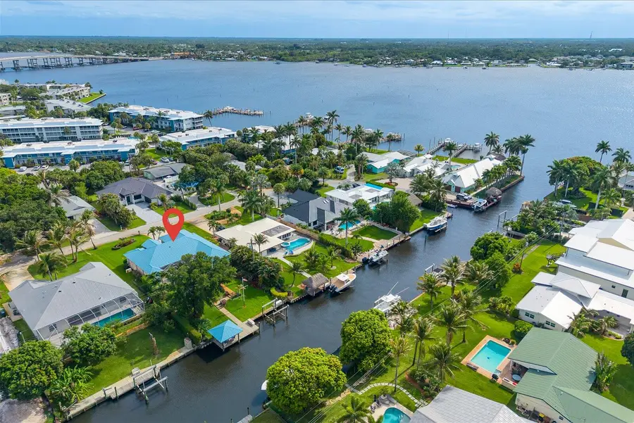 512 SW South Carolina Drive, Stuart, FL 34994 - #2