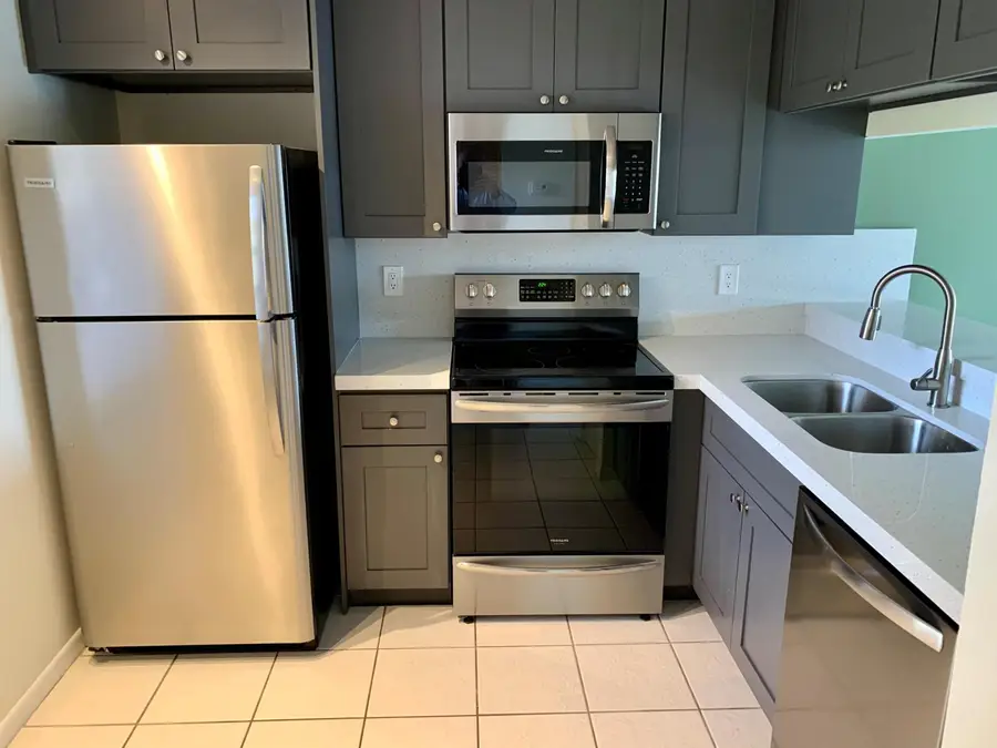 10501 W Broward Boulevard #405, Plantation, FL 33324 - #3