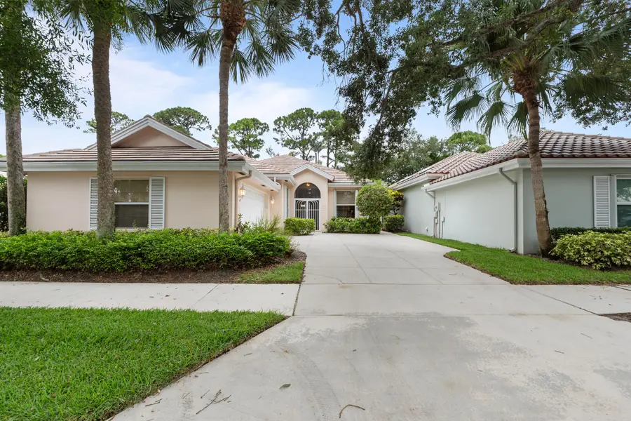 186 S Hampton Drive, Jupiter, FL 33458 - #2
