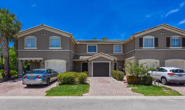 2257 SW Marshfield Court, Port St Lucie, FL 34953