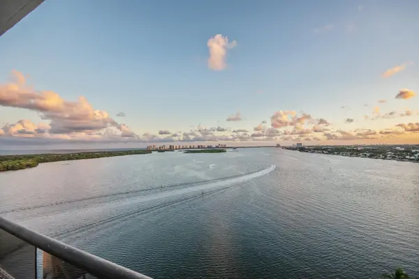 100 Lakeshore Drive #1755, North Palm Beach, FL 33408
