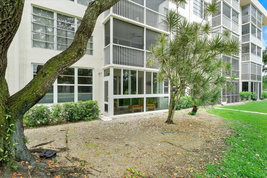 3900 Oaks Clubhouse Drive #110, Pompano Beach, FL 33069 - #2