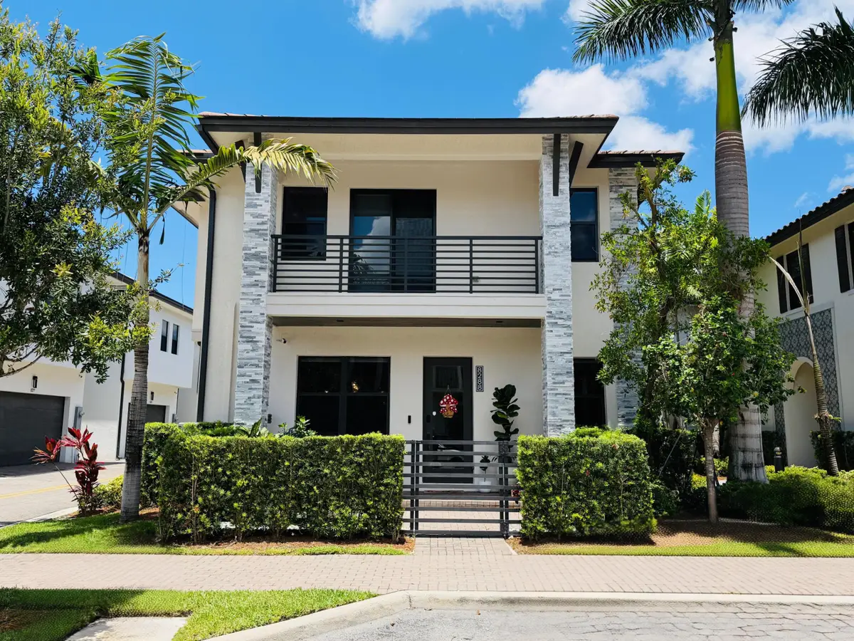 8288 NW 44th Terrace, Doral, FL 33166 - #1