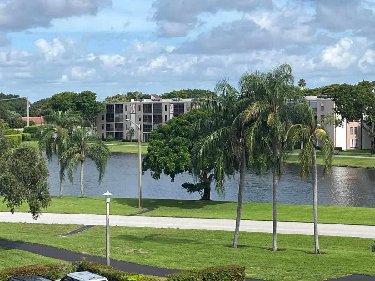 7310 Ashford Place #401, Delray Beach, FL 33446 - #1
