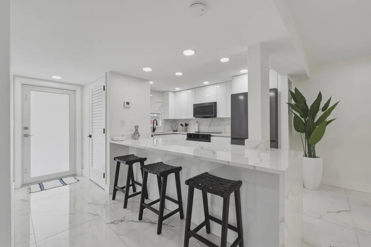 9523 N Hollybrook Lake Drive #103, Pembroke Pines, FL 33025 - #1