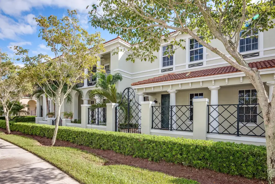 8221 NW 8th Way, Boca Raton, FL 33487 - #2