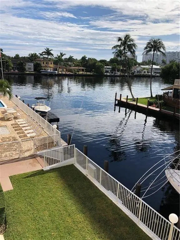 3100 NE 49th Street #306, Fort Lauderdale, FL 33308