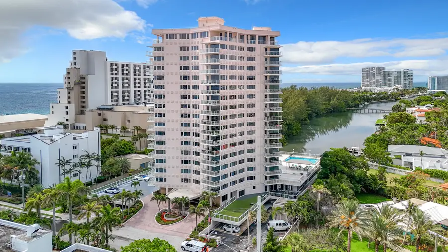 3000 Holiday Drive #1505, Fort Lauderdale, FL 33316 - #2