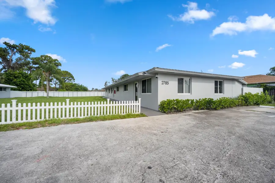 2807 Reo Lane #1, Palm Springs, FL 33461 - #3
