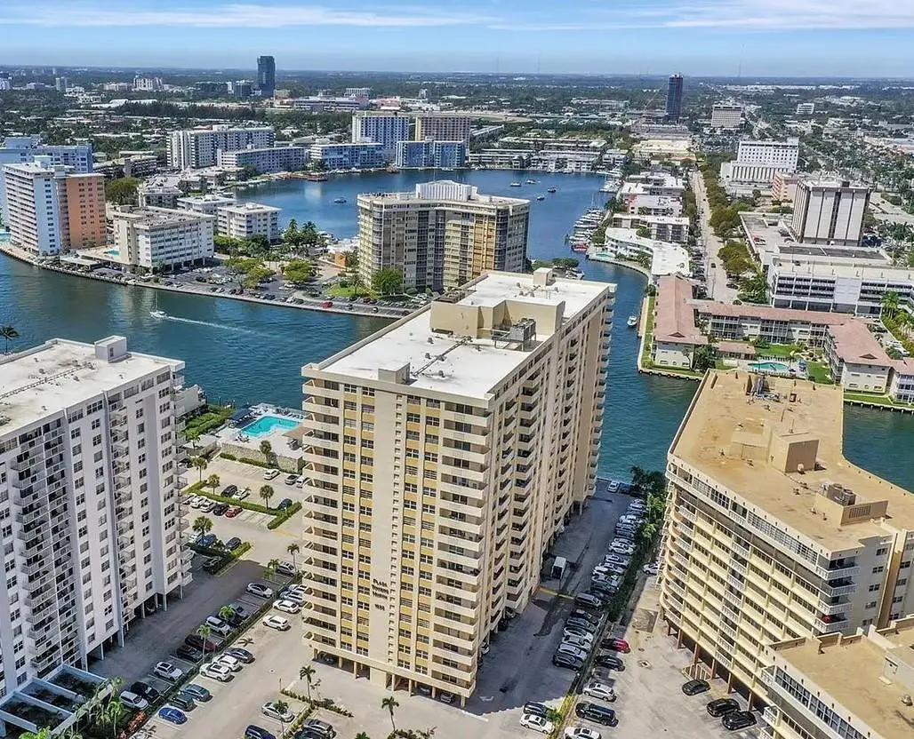 1833 S Ocean Drive #1209, Hallandale, FL 33009 - #1
