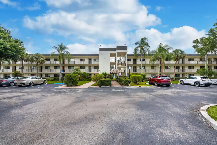 15244 Lakes Of Delray Boulevard #304, Delray Beach, FL 33484 - #2