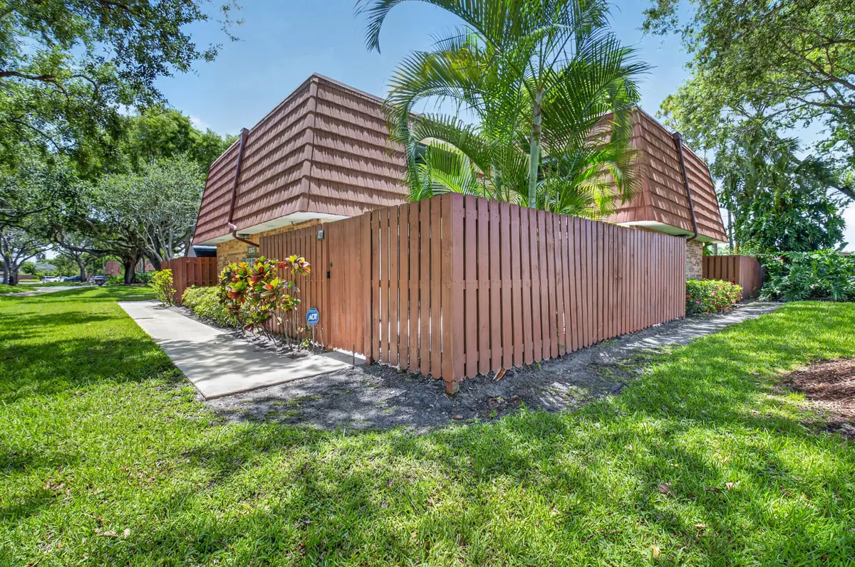 1565 Augusta Circle #103, Delray Beach, FL 33445 - #1
