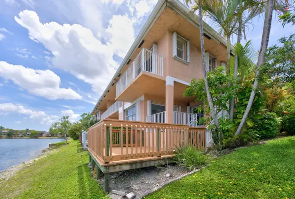 3291 NW 44th Street #2, Oakland Park, FL 33309