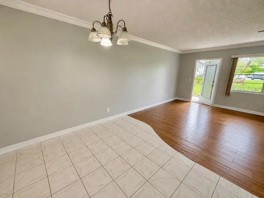 261 Suffolk F, Boca Raton, FL 33434 - #3