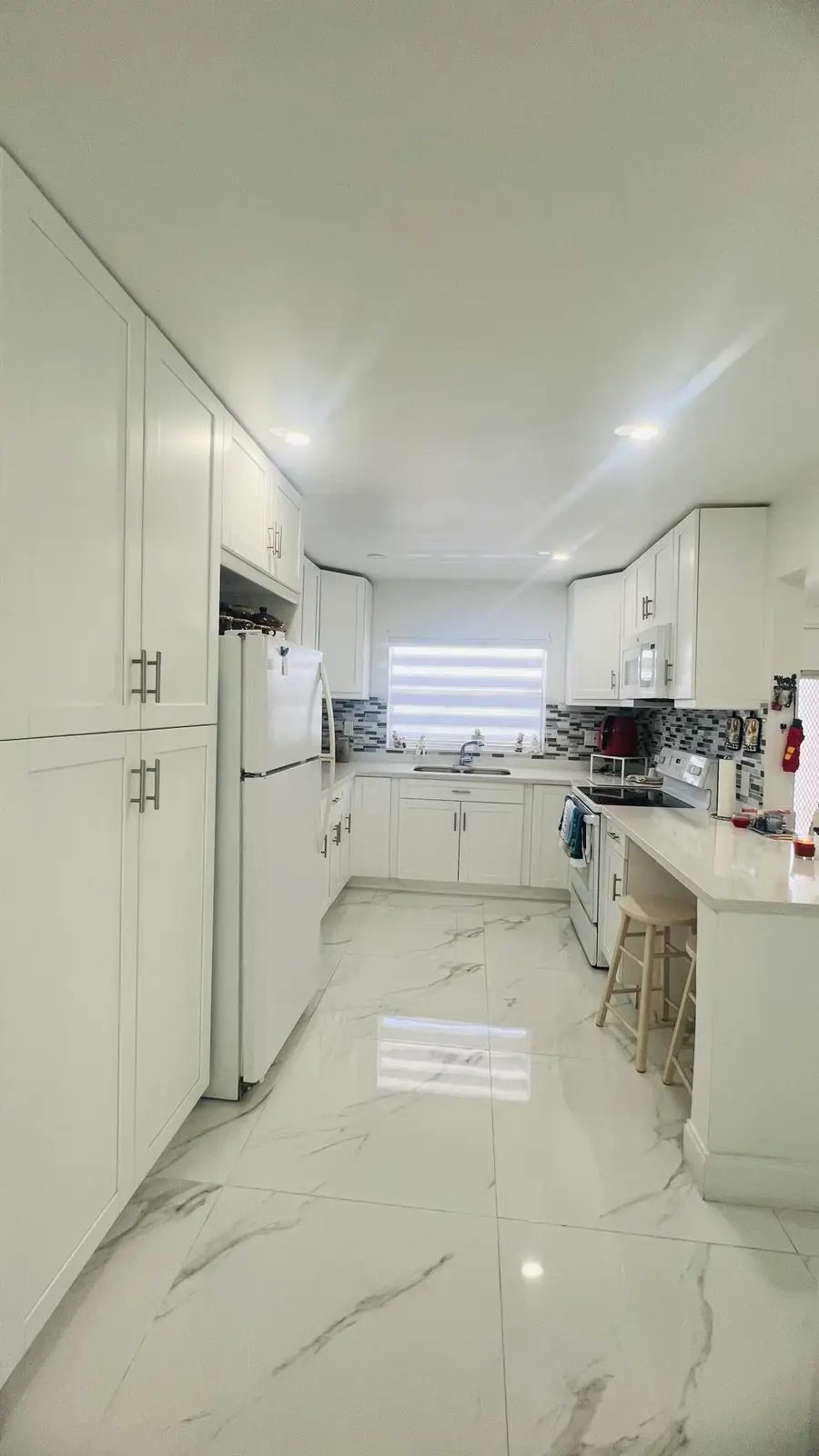 9330 S Sunrise Lakes Boulevard #304, Sunrise, FL 33322 - #2