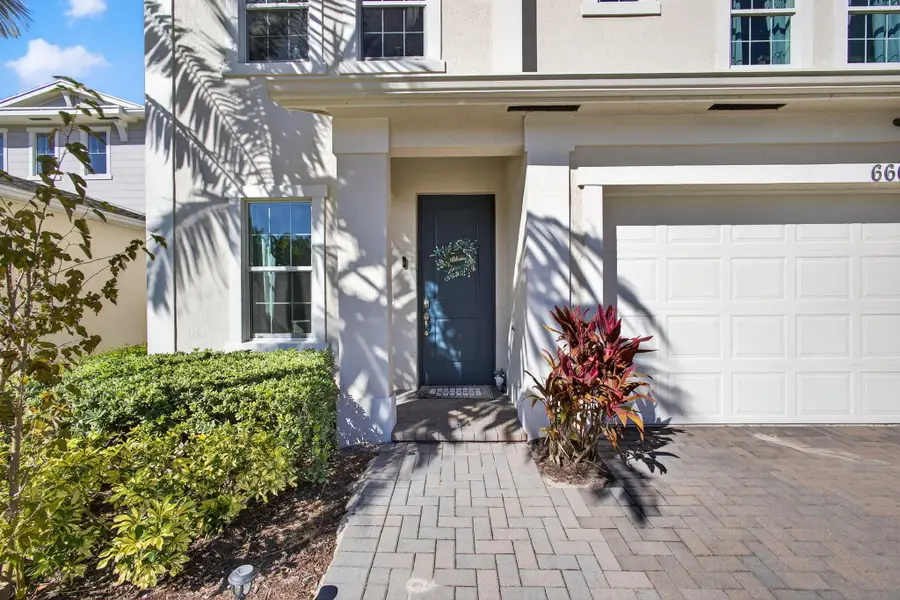 6607 Pointe Of Woods Drive, West Palm Beach, FL 33415 - #2