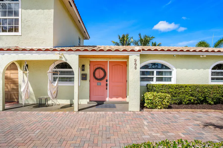 968 Laurel Road, North Palm Beach, FL 33408 - #2