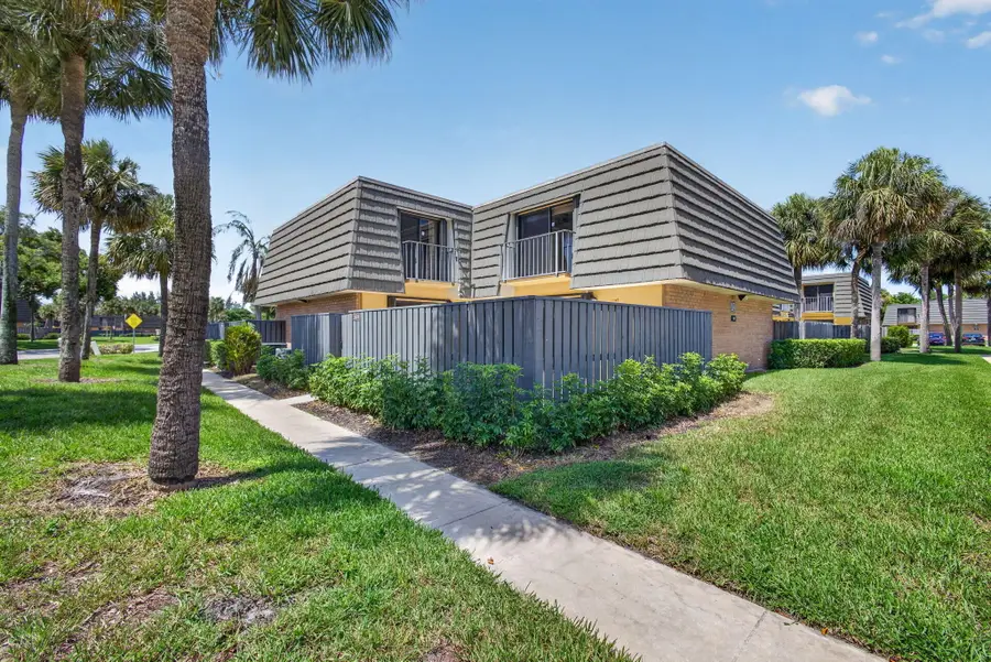 3501 35th Way, West Palm Beach, FL 33407 - #2
