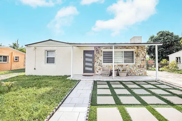 2333 Wabasso Drive, West Palm Beach, FL 33409