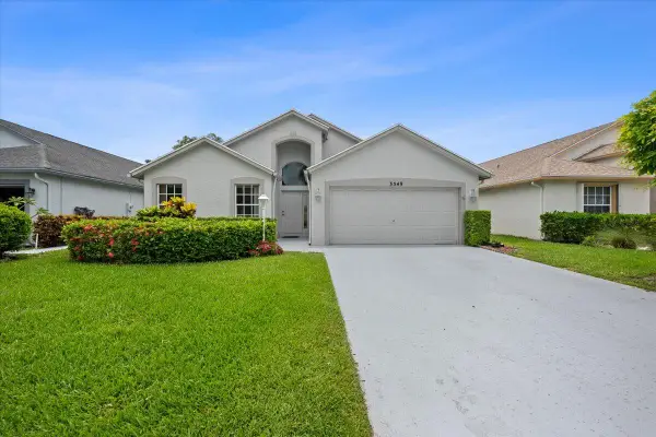 3549 Dora Lane, West Palm Beach, FL 33417