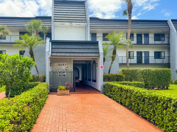 4260 Deste Court #205, Lake Worth, FL 33467