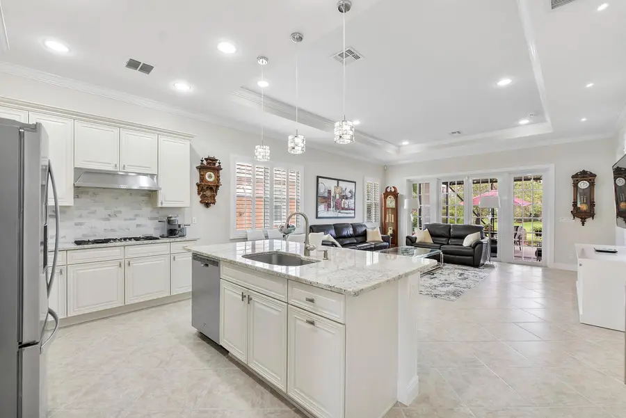 8240 NW 120th Way, Parkland, FL 33076 - #2