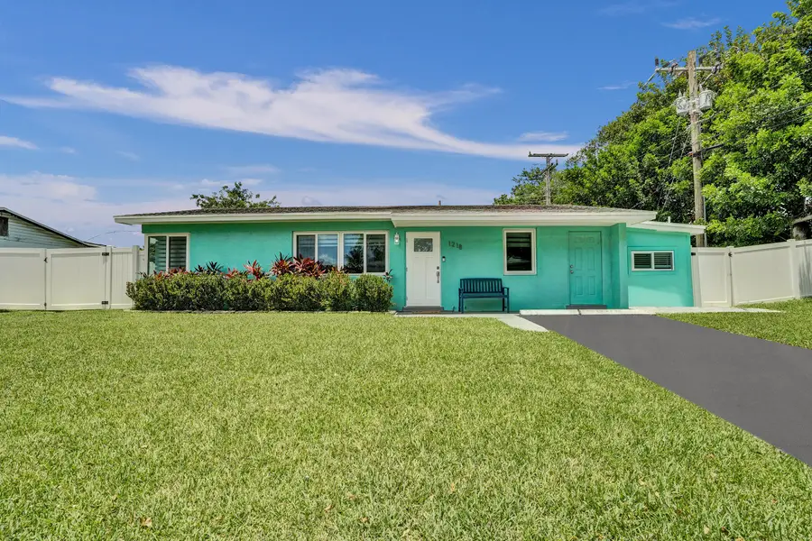 1218 SW 22nd Avenue, Delray Beach, FL 33445 - #3