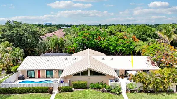 5469 Eagle Lake Drive, Palm Beach Gardens, FL 33418