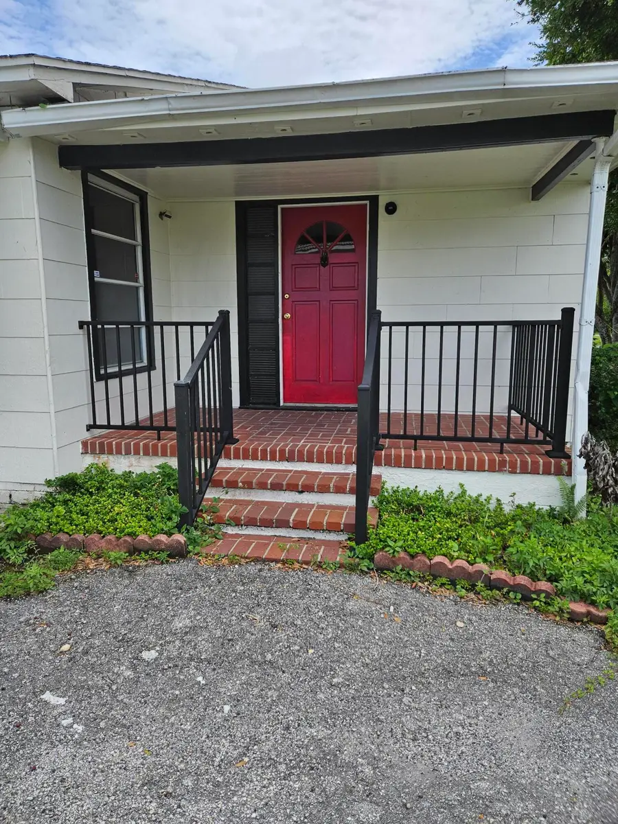 2304 S 41st Street, Fort Pierce, FL 34950 - #2